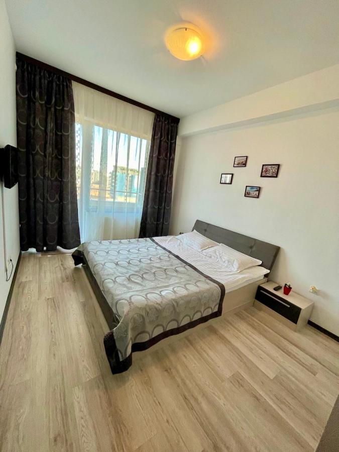 Appartement Aqua Vista Fratelli - Vedere Top La Mare Si Lac - Summerland à Mamaia Extérieur photo