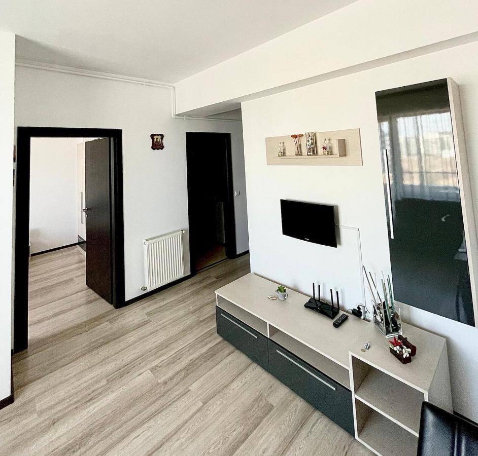 Appartement Aqua Vista Fratelli - Vedere Top La Mare Si Lac - Summerland à Mamaia Extérieur photo